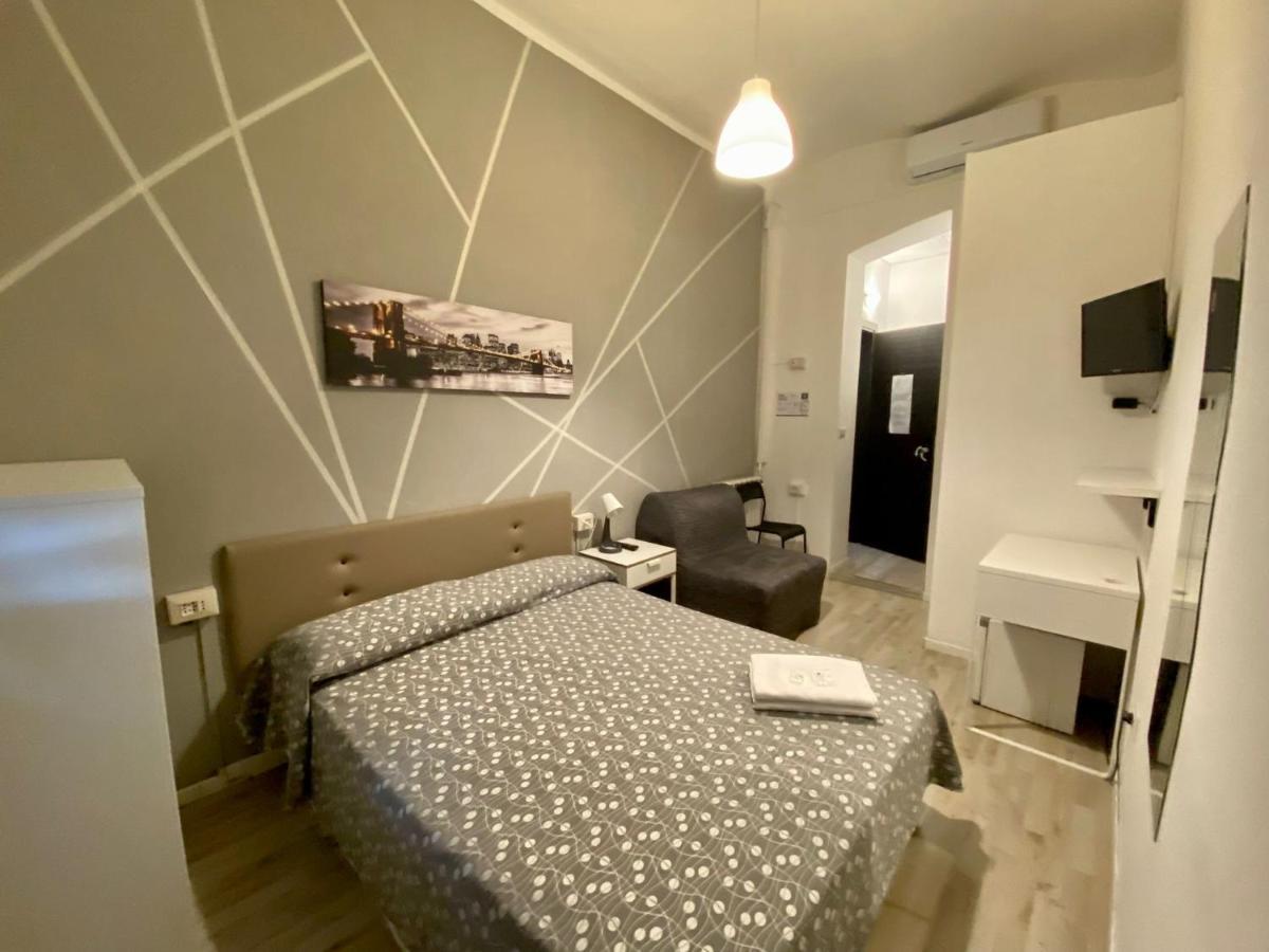 Double Room Private Bathroom