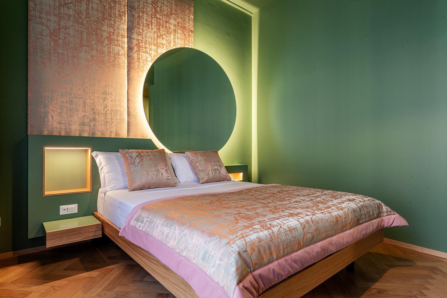 Chambre Lit Queen-Size avec Balcon