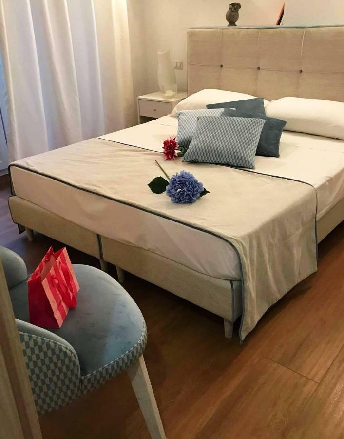 Chambre Lit King-Size avec Balcon