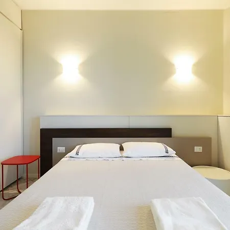 Duomo Luxury Apartment-2
